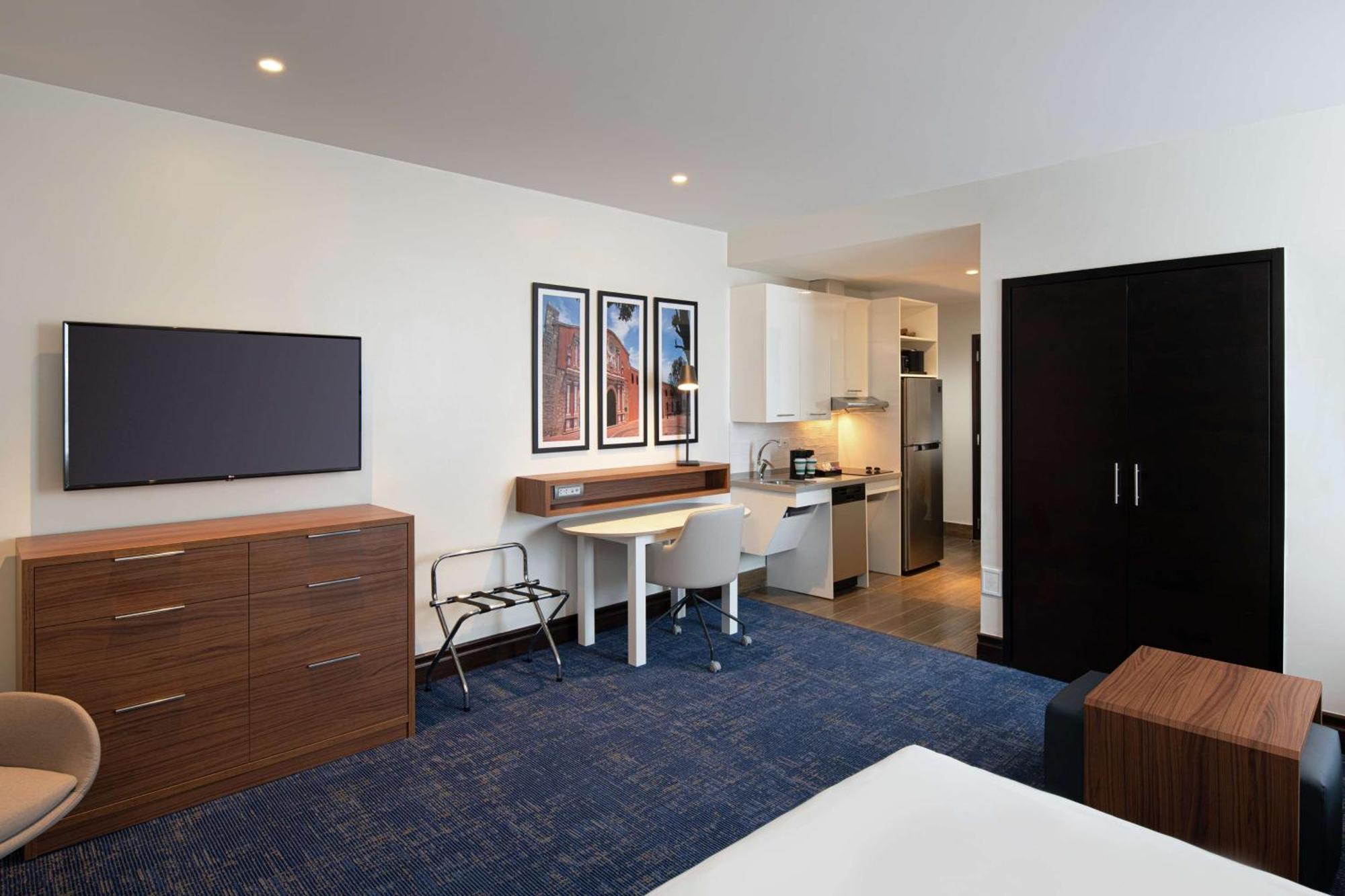 โฮมวูด สวีท บาย ฮิลตัน ซานโตโดมิงโก โดมินิกัน รีพลับลิก Hotel ภายนอก รูปภาพ