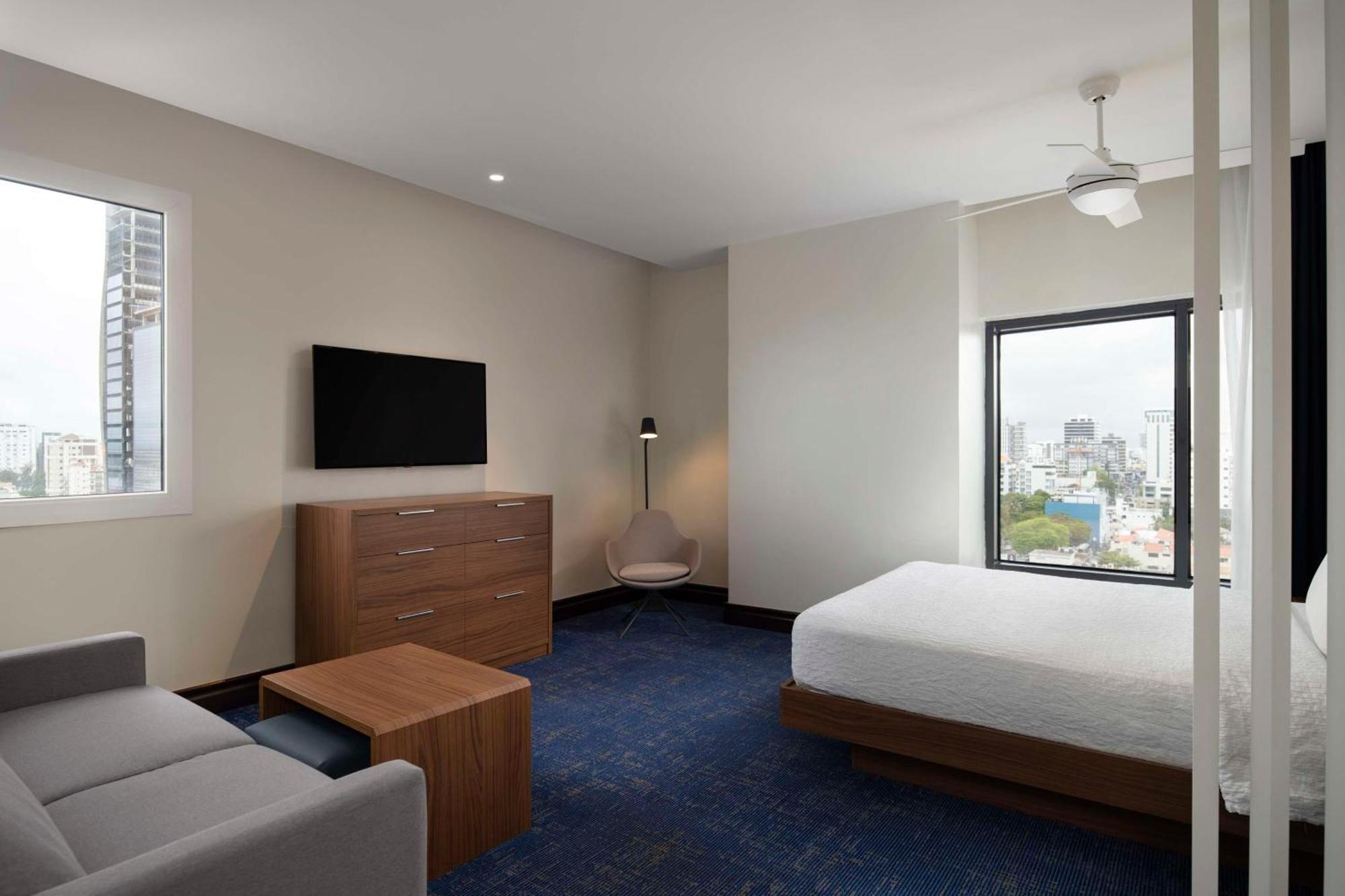 โฮมวูด สวีท บาย ฮิลตัน ซานโตโดมิงโก โดมินิกัน รีพลับลิก Hotel ภายนอก รูปภาพ