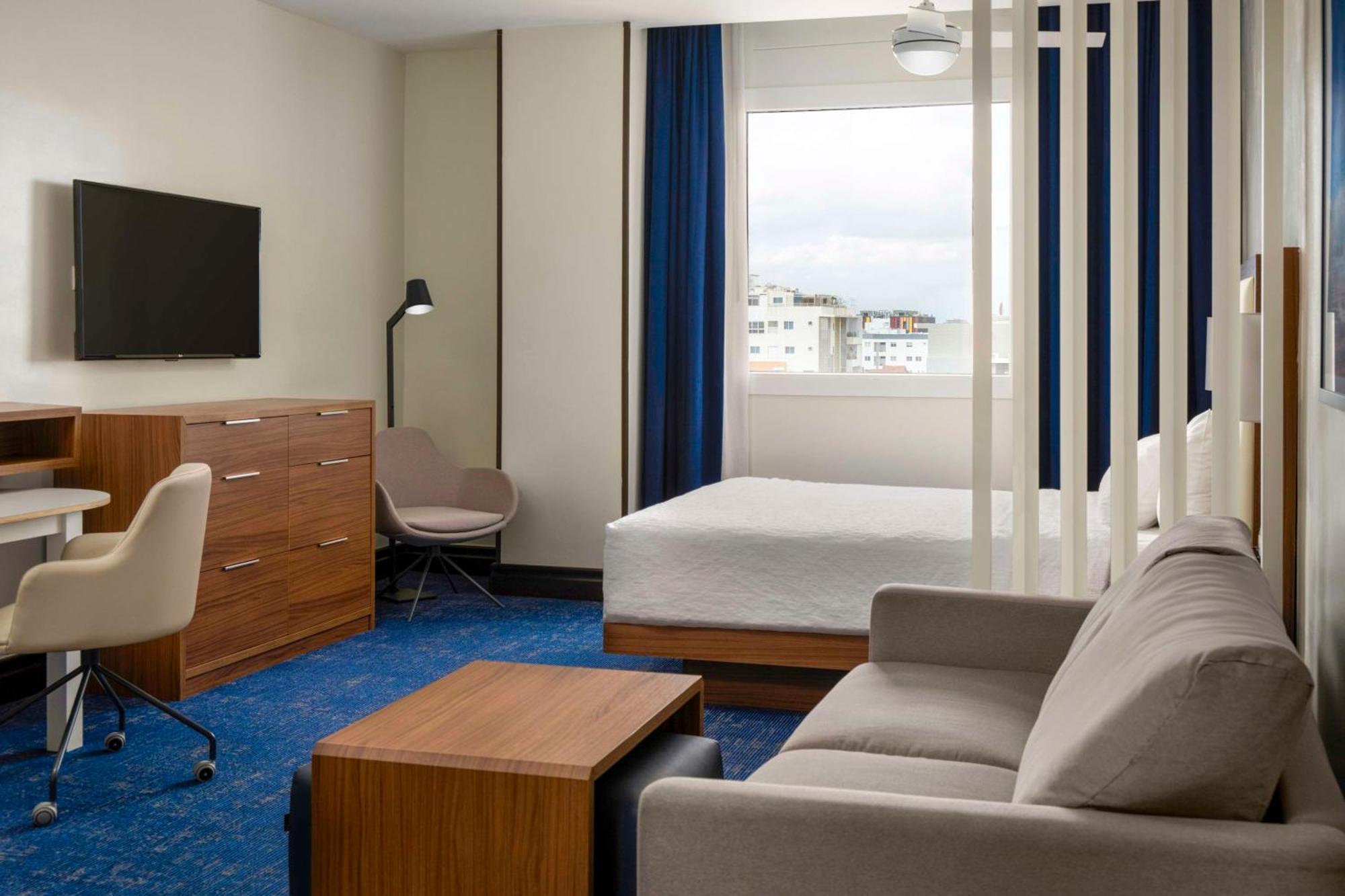 โฮมวูด สวีท บาย ฮิลตัน ซานโตโดมิงโก โดมินิกัน รีพลับลิก Hotel ภายนอก รูปภาพ